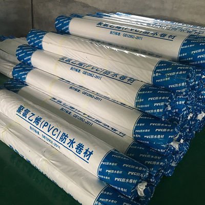 China 20m Length Waterproof  Pvc Walkable Membrane White Shade Pvc Sheet Membrane
