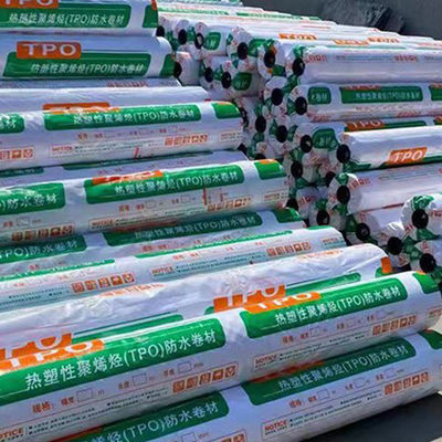 TPO Waterproof Roofing Membrane Roll Film With Strong Plasticity Has Excellent Weather Resistance