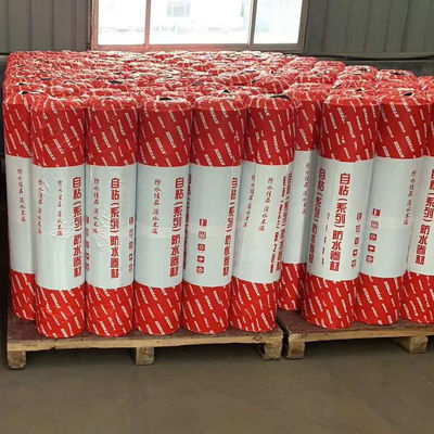 Waterproof Self Adhesive Bitumen Roll 10m For Concrete / Wood Roofs