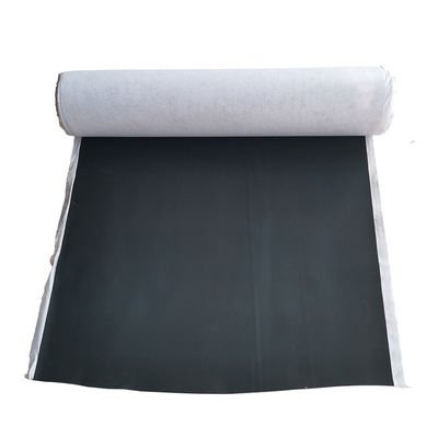Smooth 1.2mm EPDM Waterproof Roll For Old Color Steel Roof Refurbishment